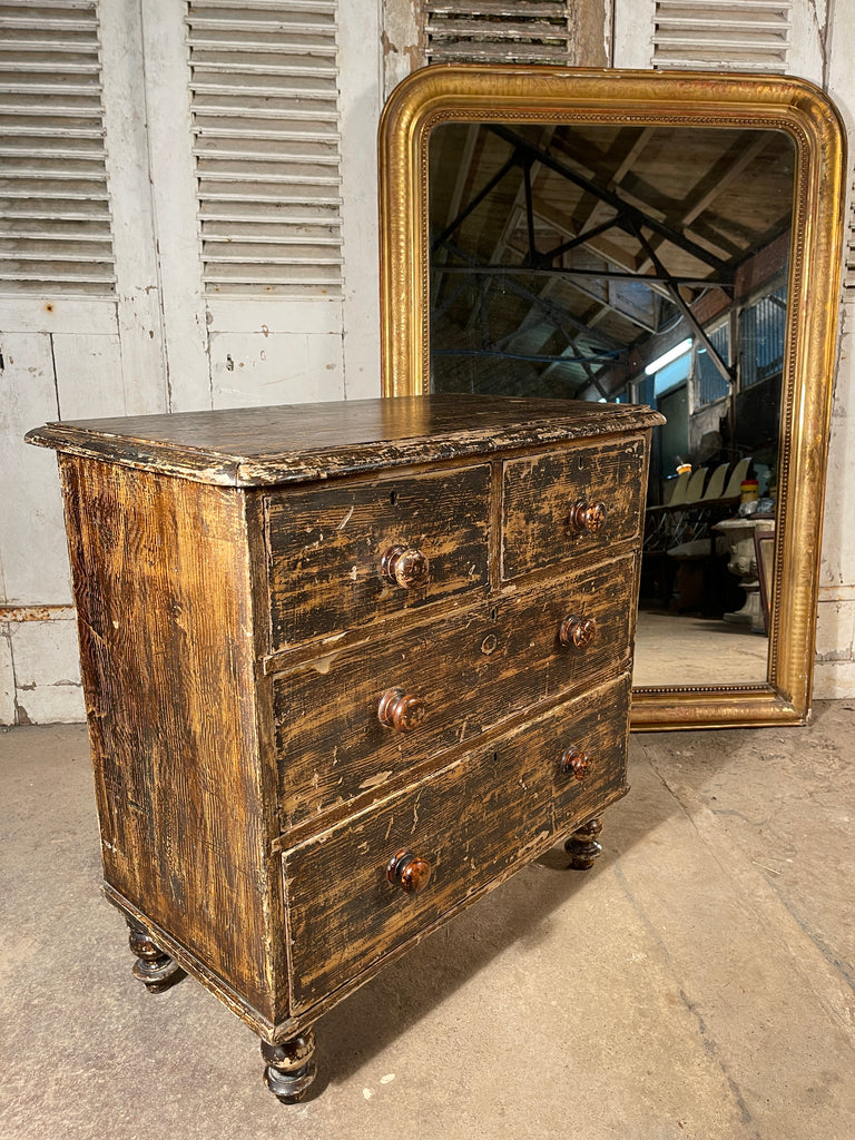 a beautiful antique original georgian  provincial chest of drawers circa 1830