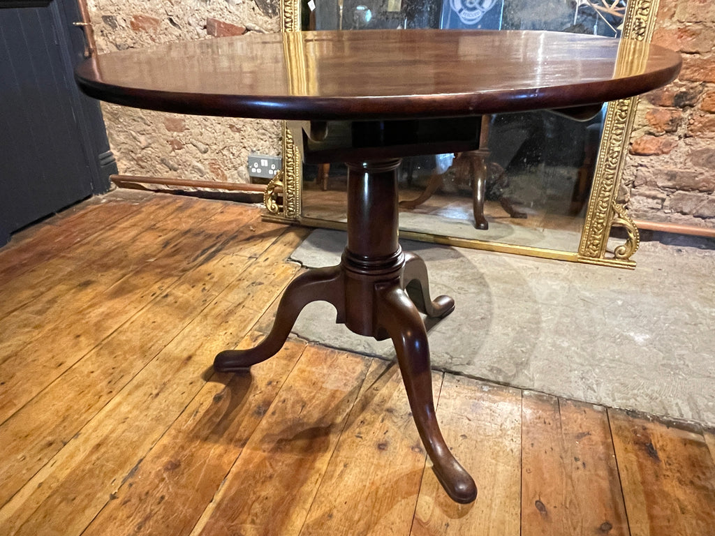 georgian dining table & gillows chairs