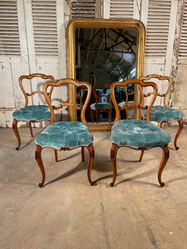 stunning antique irish walnut show chairs by renowned cabinet maker & upholsterer john murphy of 215 brompton road circa 1870