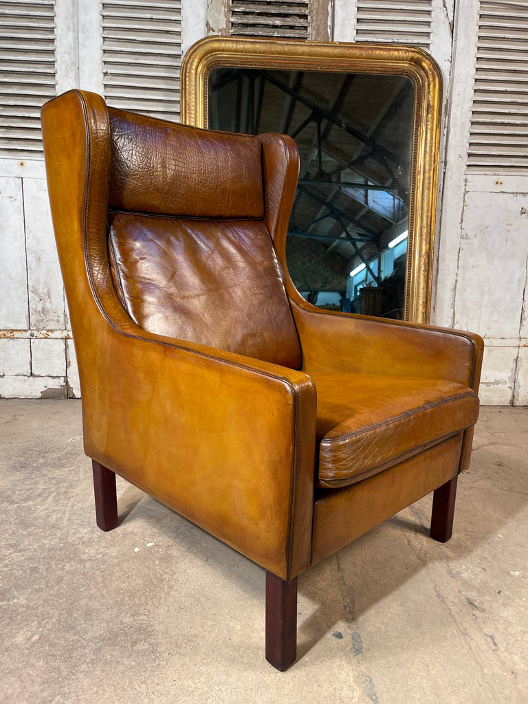 Exceptional Mid Century Danish Design Leather Lounge Chair Circa
