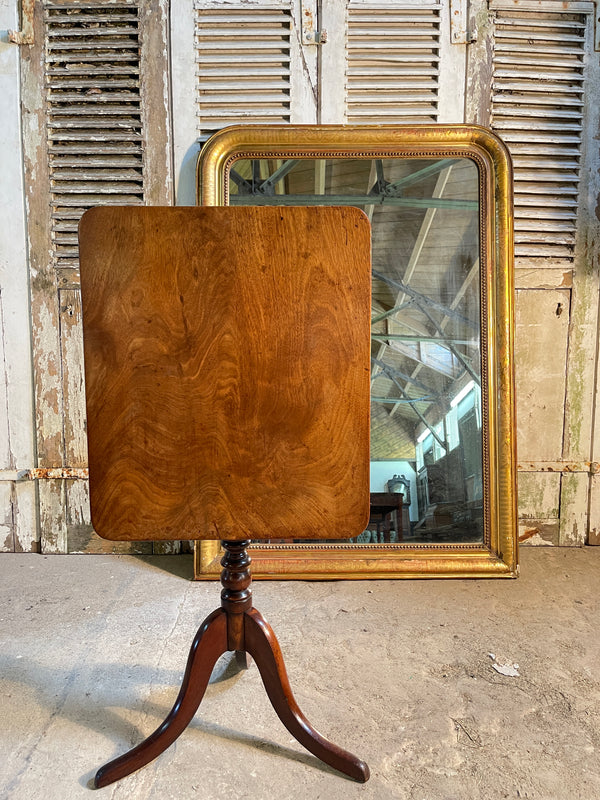 antique georgian flame mahogany tilt top wine table