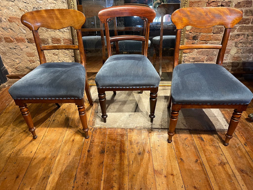 georgian dining table & gillows chairs