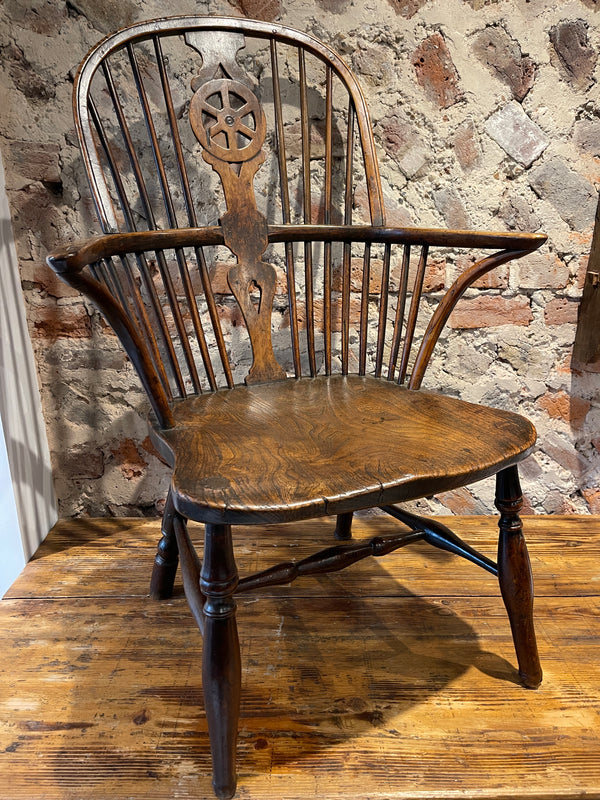 early antique georgian elm windsor elbow chair